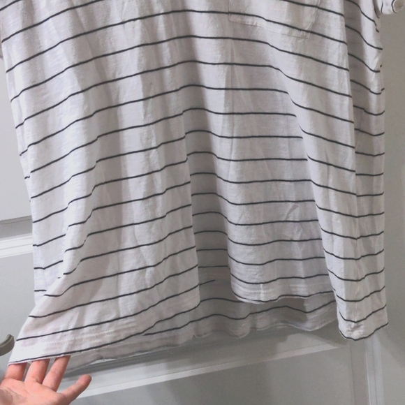 L Caslon Striped White Short Sleeve T-Shirt Nautical Casual Soft Breast pocket - Picture 4 of 4